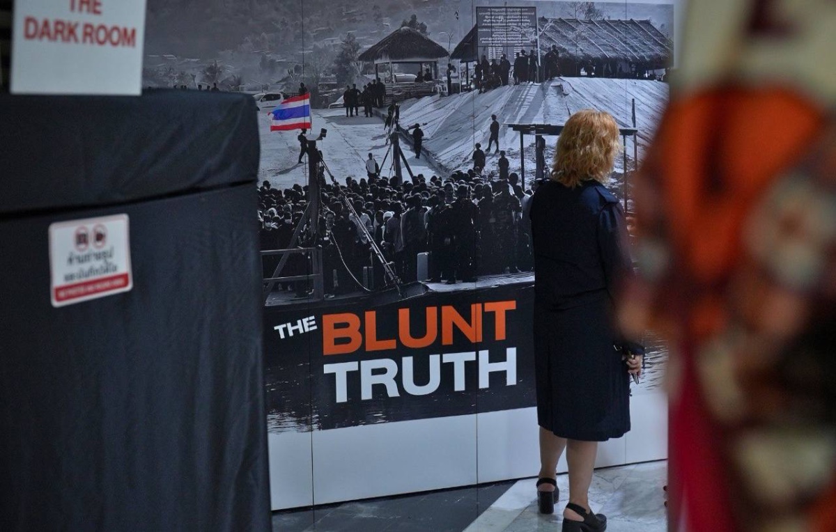 曼谷外国记者协会正在举办一场展览，讲述缅甸妙瓦底诈骗园区受害者遭遇的虐待